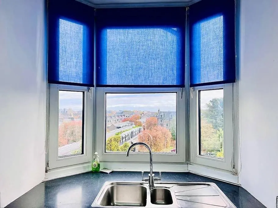 Crown House Two Bedroom Apartment Aberdeen