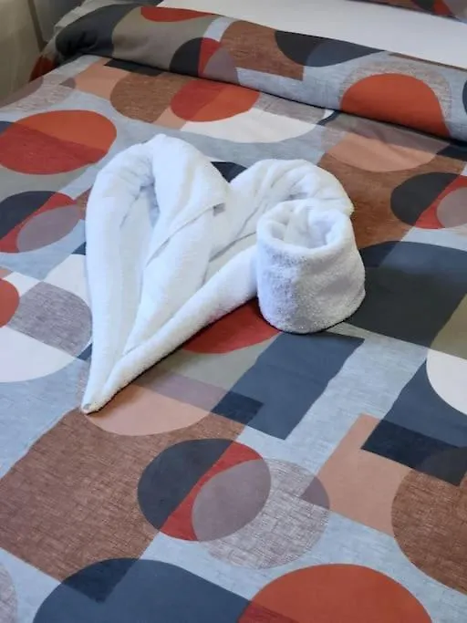 Crown House Two Bedroom Apartment Aberdeen