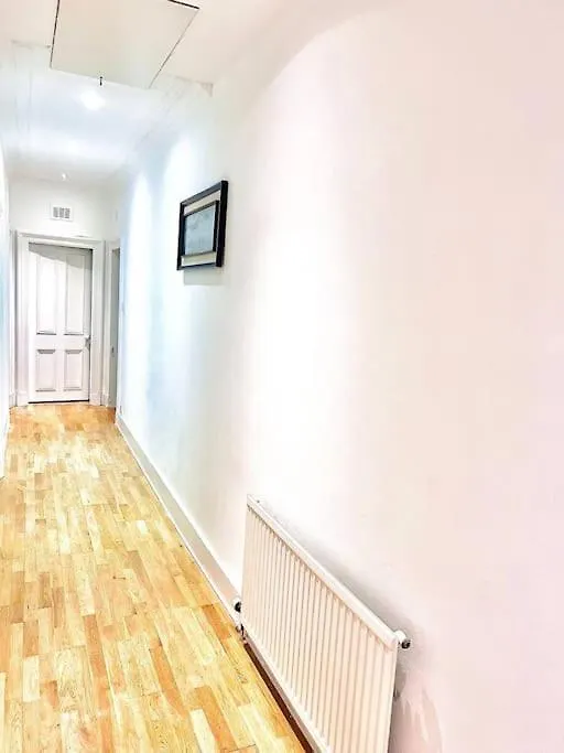 Crown House Two Bedroom Apartment Aberdeen